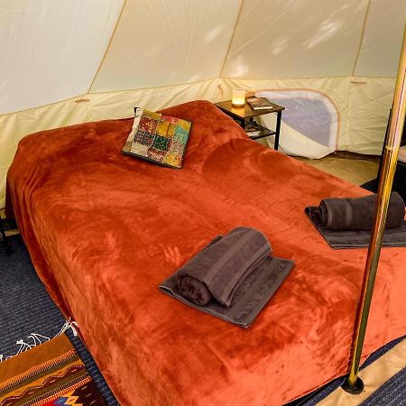 Glamping In The Redwoods With A Hot Tub! Hotell Garberville Eksteriør bilde