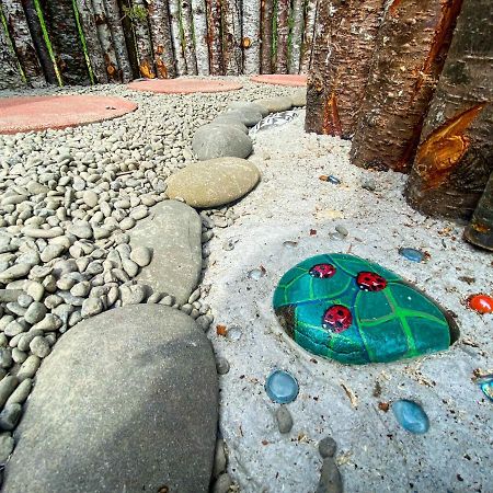 Glamping In The Redwoods With A Hot Tub! Hotell Garberville Eksteriør bilde